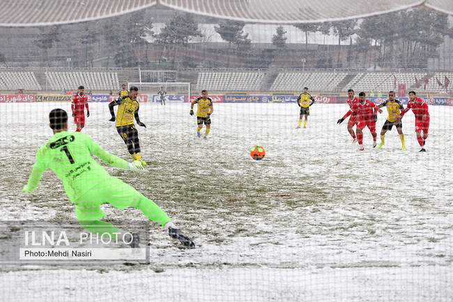 گزارش تصویری بازی پرسپولیس و سپاهان اصفهان