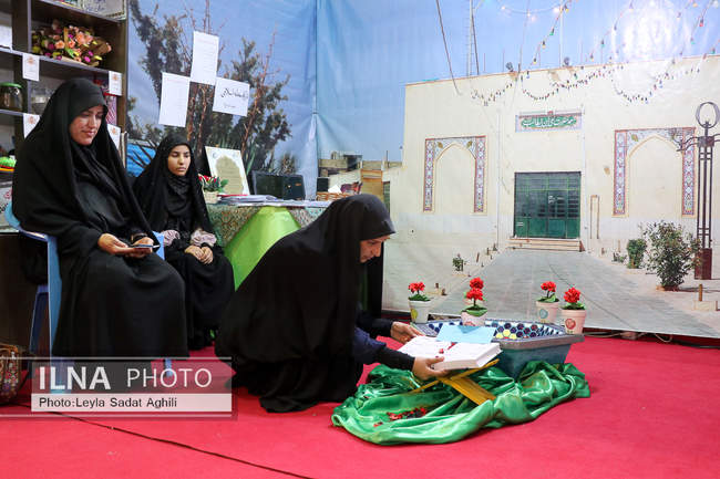 بازدید سردار سلامی از  نمایشگاه تخصصی عملکرد و پیشرفت و محلات مردم سا