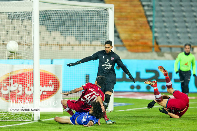 گزارش تصویری دیدار استقلال تهران و نساجی مازندران