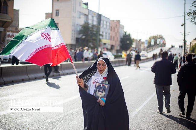 راهپیمایی ۱۳ آبان در قزوین به روایت تصویر
