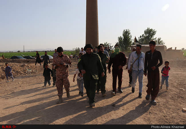 کمک‌رسانی به 20 گروه کپرنشین در حاشیه شهر تهران از سوی گروه جهادی الک