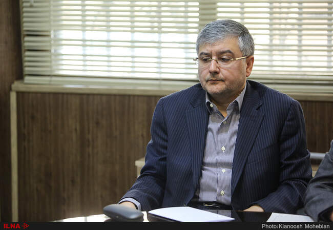 بازدید محمدرضا عارف از خبرگزاری ایلنا