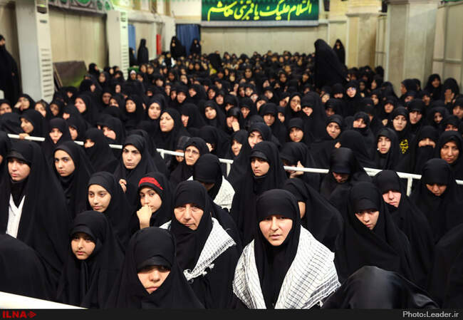 مراسم عزاداری شام غریبان در حسینیه امام خمینی