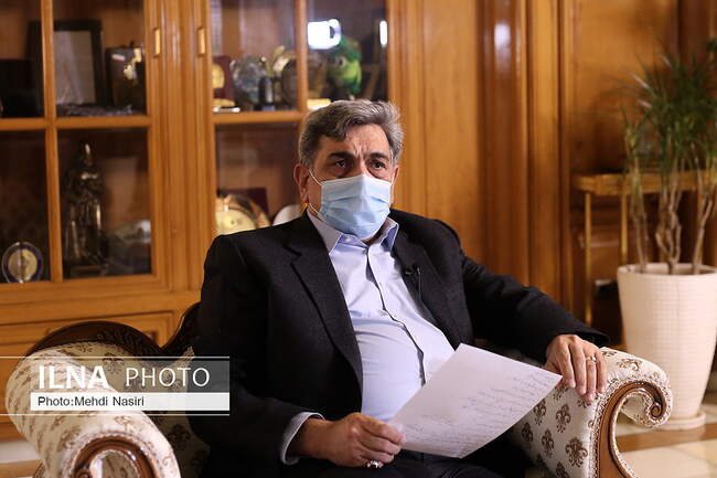  پیروز حناچی