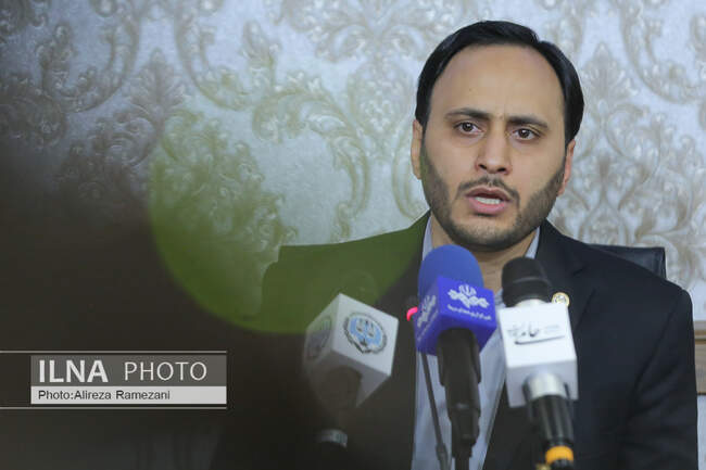  علی بهادری جهرمی