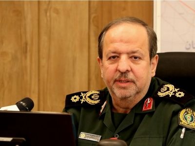 ترمیم حقوق و افزایش خدمات بیمه‌ای هماهنگ با برنامه هفتم توسعه در سال آینده اجرایی می‌شود
