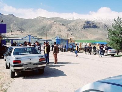 کارگران سیمان لردگان خواستار تحقق مطالبات خود شدند 