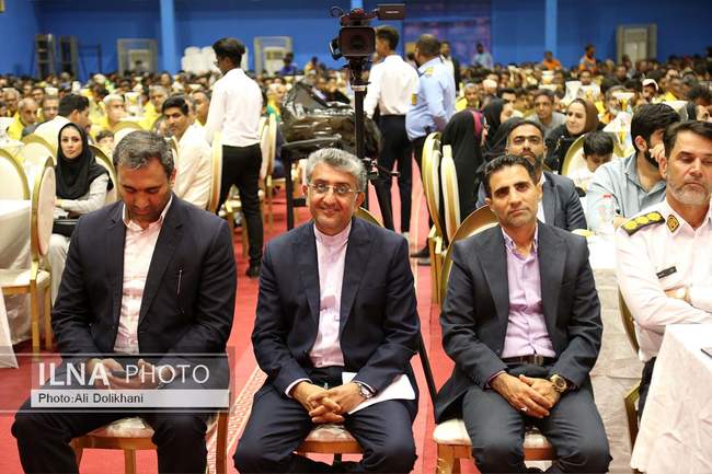 جشن تجلیل از کارگران شهرداری بندرعباس