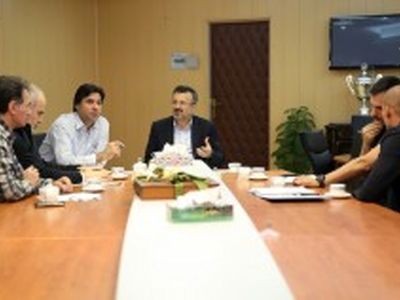 آغاز نشست‌های کارشناسی بررسی عملکرد تیم ملی والیبال