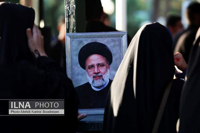 مراسم یادبود شهدای خدمت در گلستان شهدای اصفهان