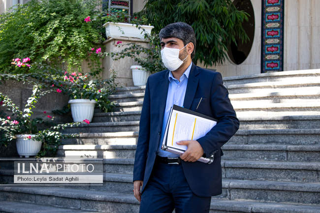 حاشیه جلسه هیئت دولت - ۲۲ شهریور