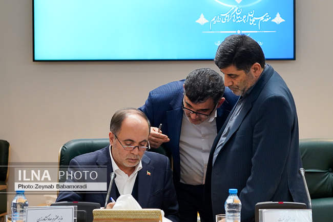 سیزدهمین جلسه کارگروه ویژه معیشت و رفاه در بانک مرکزی 