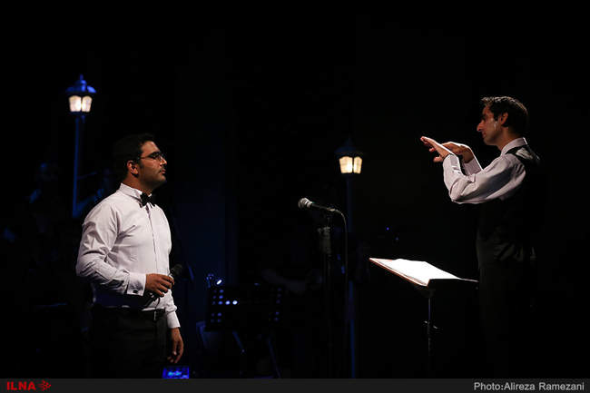 کنسرت ترانه های قدیمی به رهبری نیما فاتحی