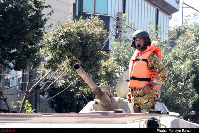 رژه نیروهای مسلح در اردبیل