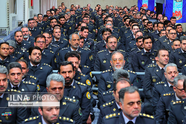 دیدار جمعی از فرماندهان نیروی هوایی و پدافند هوایی ارتش با رهبر انقل
