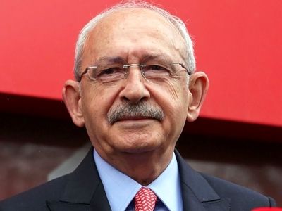 قلیچداراوغلو از اردوغان شکایت کرد