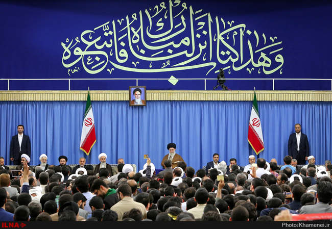 دیدار شرکت‌کنندگان در مسابقات بین‌المللى قرآن کریم‌ بارهبر انقلاب