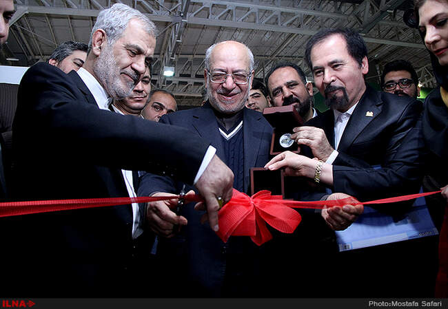 افتتاح نمایشگاه عیدانه صنایع دستی با حضور زهرا احمدی پور، رییس سازمان میراث فرهنگی، صنایع دستی و گردشگری