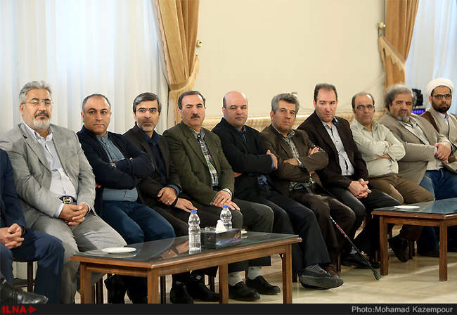 دیدار جمعی از مورخین، استادان و دانشجویان رشته تاریخ در دانشگاه‌های