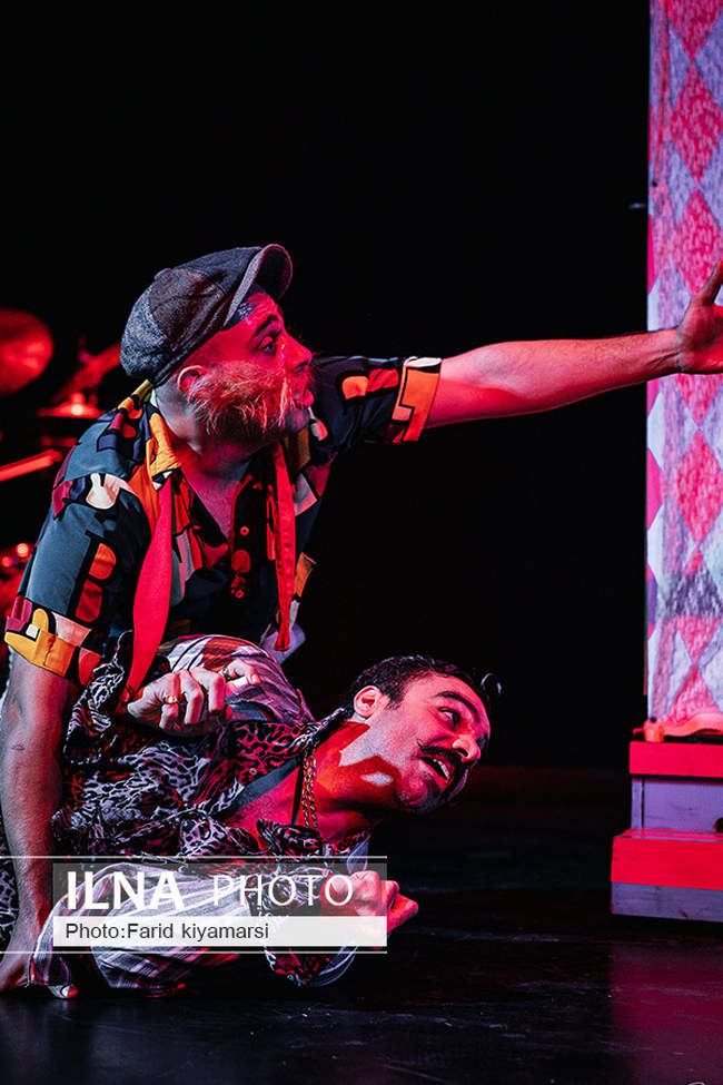 نمایش «شب دوازدهم» در عمارت هما