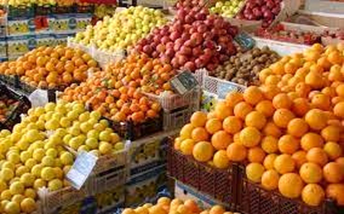 میوه شب عید در آذربایجان غربی ۱۰ درصد زیر قیمت بازار. عرضه می شود/توزیع ۳۰۰ تن میوه در ارومیه