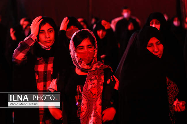 مراسم احیای شب بیست و یکم رمضان در ستاد فرماندهی انتظامی تهران بزرگ