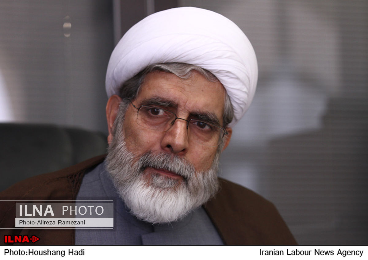 ادعای پیروی از امام حسین(ع) با فساد سازگار نیست