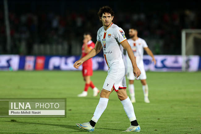 دیدار تیمهای فوتبال پرسپولیس تهران و فولاد خوزستان