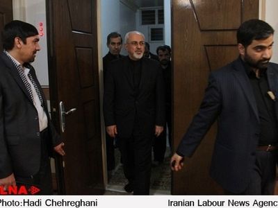 ظریف با آیت الله وحید خراسانی دیدار کرد