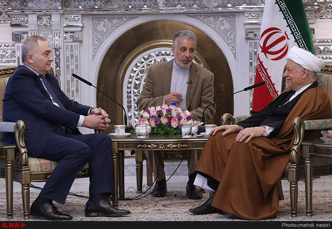 دیدار وزیر خارجه رومانی با آیت الله هاشمی رفسنجانی رئیس مجمع تشخیص مصلحت نظام