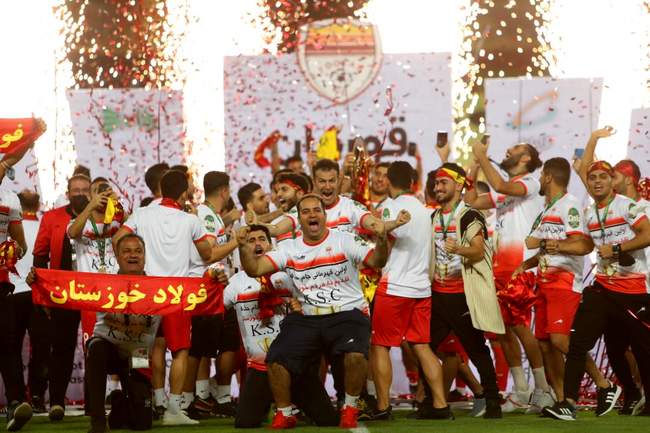 گزارش تصویری مراسم اهدای مدال قهرمانی جام حذفی به فولاد