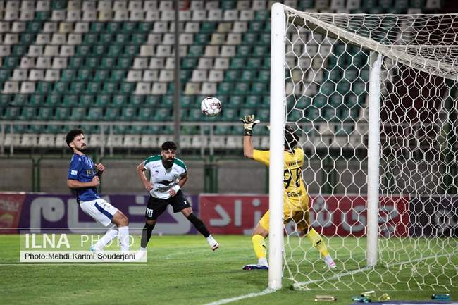 تساوی تیم فوتبال ذوب آهن اصفهان مقابل ملوان انزلی