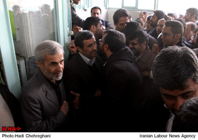 مراسم ترحیم والده احمدی نژاد در قم