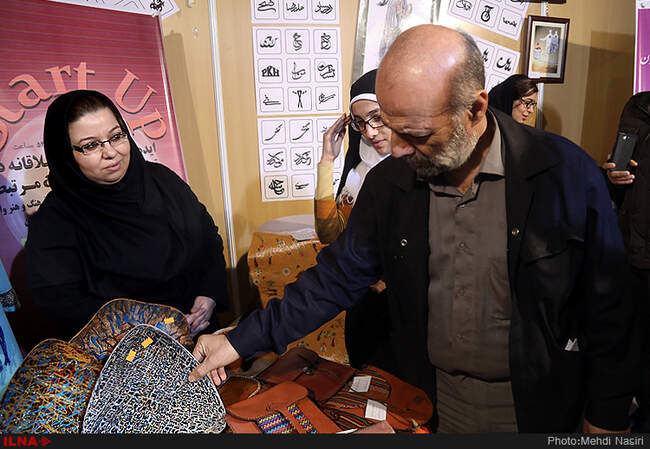 بازدید علیرضا محجوب از نمایشگاه بین المللی الکامپ