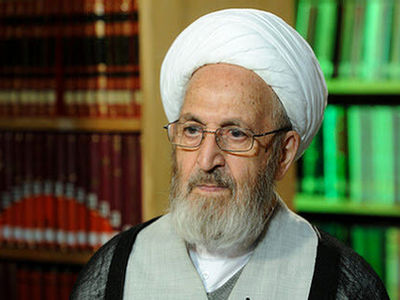 صحیفه سجادیه در مدارس دانشگاه‌ها و حوزه‌های علمیه تدریس شود
