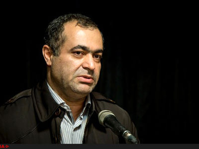 اکران مستند در شهرستان‌ها به اقتصاد سینما کمک می‌کند