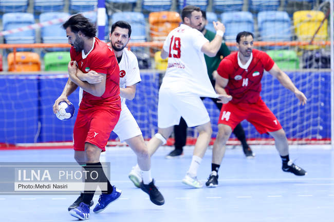 دیدار تیم‌های ملی هندبال  ایران و ترکیه