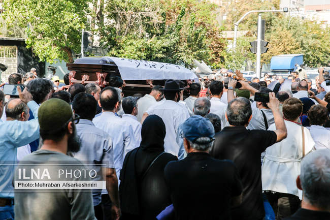 مراسم تشییع پیکر ناصر تقوایی