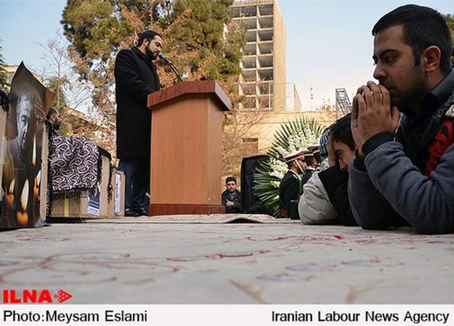 تشییع پیکر جان‌باختگان حادثه انفجار «معراجی‌ها»