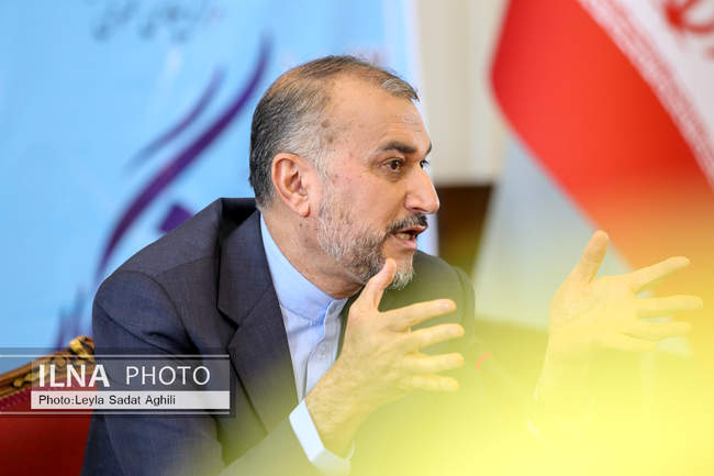 نشست وزیر خارجه با خبرنگاران