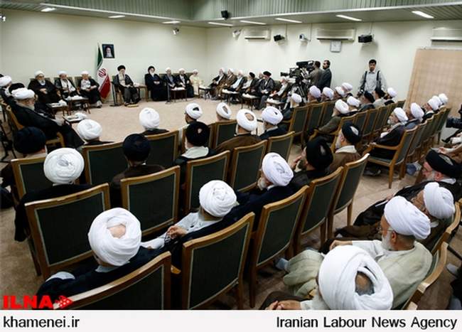 اعضای مجلس خبرگان رهبری صبح امروز با رهبر انقلاب اسلامی دیدار کردند