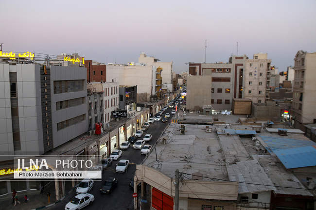 آبادان؛ شهری که هنوز بوی نفت، صدای لنج و خاطره‌ی مقاومت می‌دهد