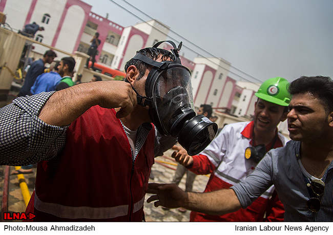 آتش سوزی بزرگ در مسکن مهر بوشهر