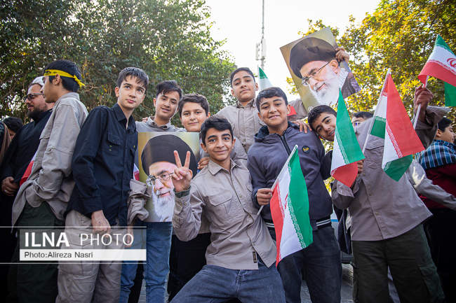 راهپیمایی ۱۳ آبان در قزوین به روایت تصویر