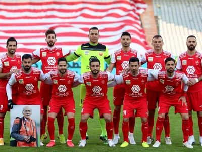 خلاصه بازی پرسپولیس 2 - فولاد خوزستان یک