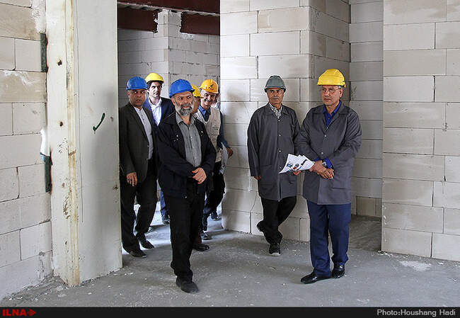 بازدید وزیر کار و دبیرکل خانه کارگر از کارگاه‌های ساختمانی استان تهران(گرمدره)