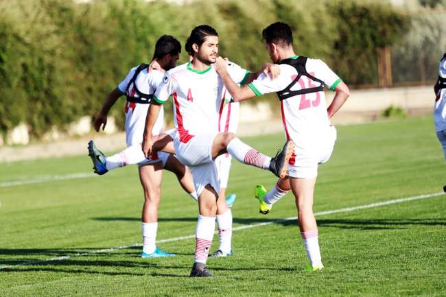 تصاویر/ اولین تمرین تیم ملی زیر نظر استیلی