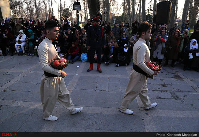 اولین و بزرگترین جشنواره آیینی شکرگزاری انار در تهران