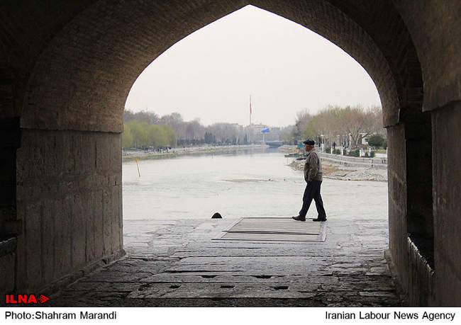 زاینده رود...