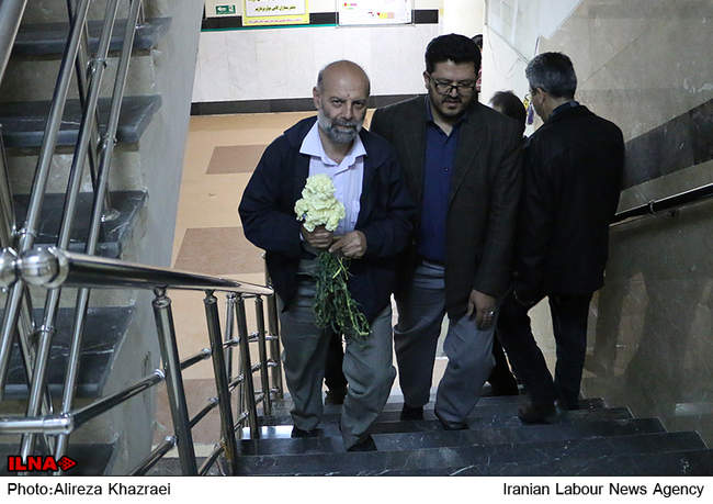 عیادت دبیرکل خانه کارگر از بیماران